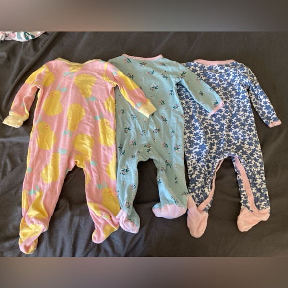 3 Carters Footed Pajamas - Picture 2 of 7